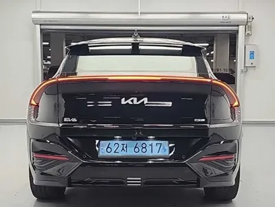 Kia EV6 2025, 4315 км, за 32560.28 USD