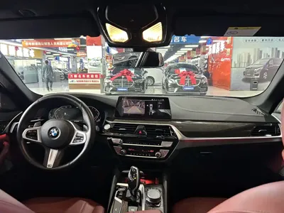 BMW 5 Series 2020, 81000 км, за 26546.01 USD