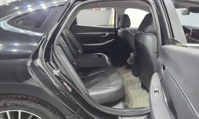 Hyundai Sonata 2020, 73972 км, за 9715.11 USD - фото 12