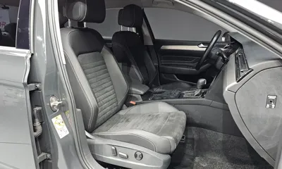 Volkswagen Passat 2021, 87093 км, за 14260.59 USD - фото 11