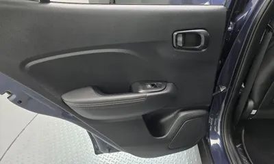Hyundai Venue 2020, 26908 км, за 11063.35 USD - фото 25
