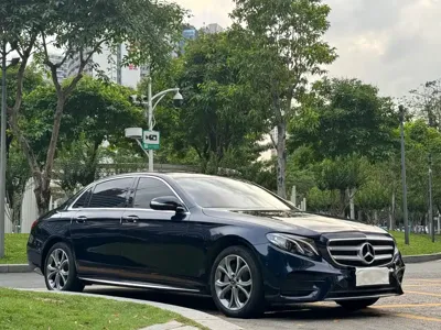 Mercedes-Benz E-Class 2020, 50000 км, за 28997.01 USD