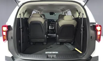 Kia Canival 2024, 33802 км, за 22909.28 USD - фото 20