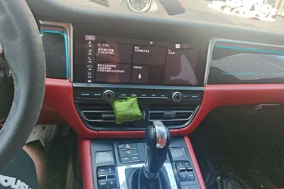 Porsche Macan 2018, 130900 км, за 24609 USD - фото 13