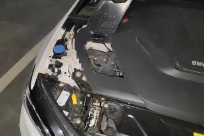 BMW i3 2024, 38100 км, за 22773 USD - фото 23