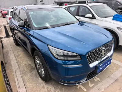 Lincoln Corsair 2020, 82000 км, за 10859.12 USD