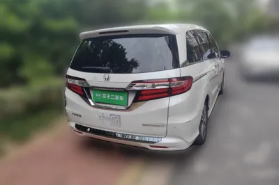 Honda Odyssey 2018, 63500 км, за 23604 USD - фото 6