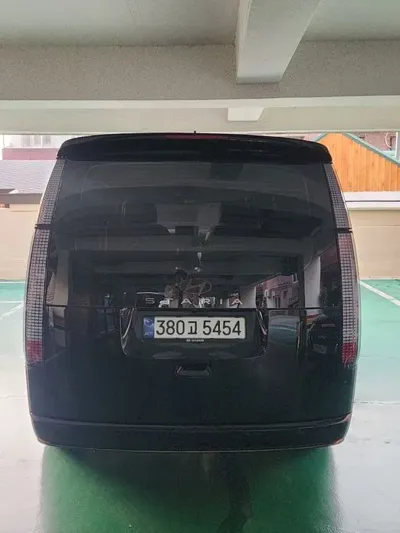 Hyundai Staria 2025, 33758 км, за 31508.47 USD
