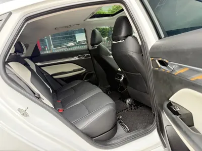 Geely Emgrand L 2023, 50300 км, за 8237.75 USD - фото 11