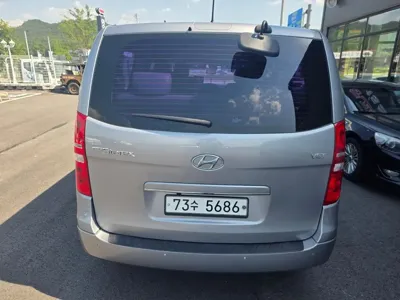 Hyundai Starex 2017, 140720 км, за 7025.77 USD