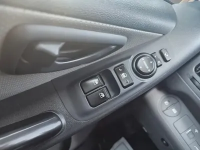 Hyundai Starex 2017, 140720 км, за 7025.77 USD - фото 12