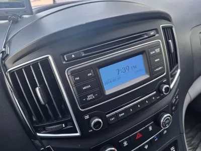 Hyundai Starex 2017, 140720 км, за 7025.77 USD - фото 13