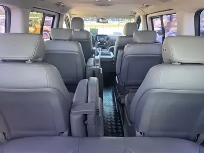 Hyundai Starex 2017, 140720 км, за 7025.77 USD - фото 19