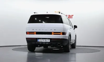 Hyundai Santafe 2025, 15358 км, за 25956.31 USD