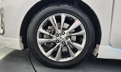 Kia Canival 2019, 118727 км, за 10510.32 USD
