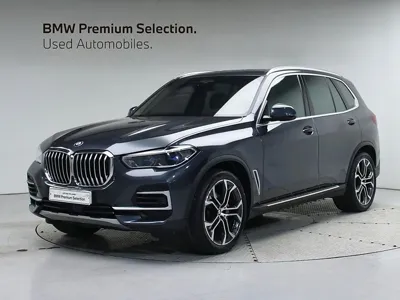 BMW X5 · 2022 год
