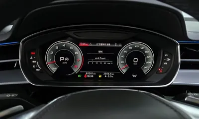 Audi A8 2021, 95201 км, за 38321.77 USD - фото 8