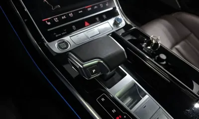 Audi A8 2021, 95201 км, за 38321.77 USD - фото 9