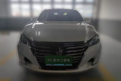 Toyota Crown 2015, 123300 км, за 13916 USD