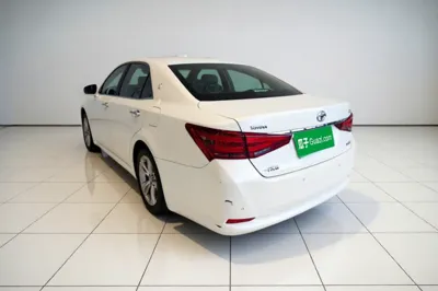 Toyota Crown 2015, 123300 км, за 13916 USD