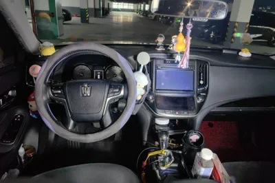 Toyota Crown 2015, 123300 км, за 13916 USD - фото 9