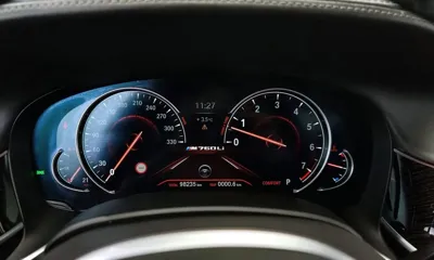 BMW 7-Series 2018, 98235 км, за 29274.03 USD - фото 8