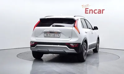 Kia Niro 2025, 7166 км, за 18839.25 USD