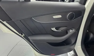 Mercedes-Benz GLC-Class 2023, 32994 км, за 37068.42 USD - фото 25