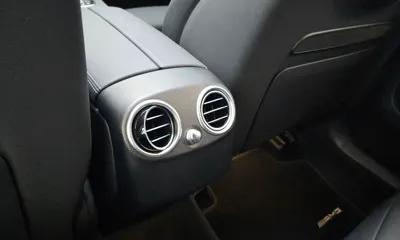 Mercedes-Benz GLC-Class 2023, 32994 км, за 37068.42 USD - фото 29
