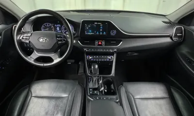 Hyundai Grandeur 2019, 52791 км, за 10863.92 USD - фото 7