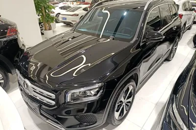 Mercedes-Benz GLB · 2023 год