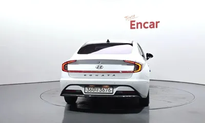 Hyundai Sonata 2020, 117277 км, за 7877.12 USD