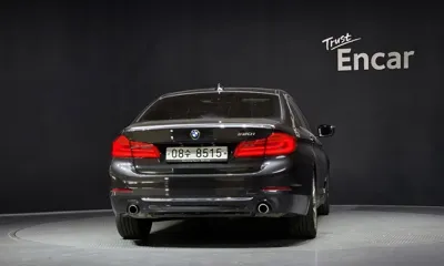 BMW 5-Series 2019, 64567 км, за 14626.53 USD