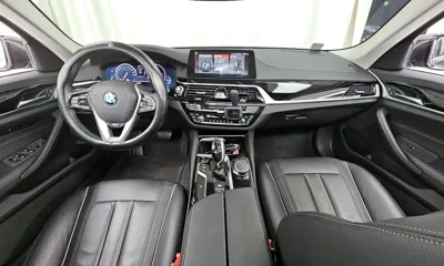 BMW 5-Series 2019, 64567 км, за 14626.53 USD - фото 7