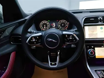 Jaguar XEL 2024, 8300 км, за 23086.66 USD - фото 15