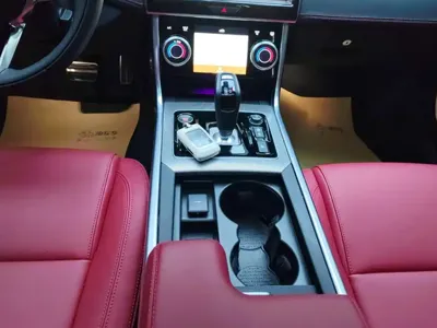 Jaguar XEL 2024, 8300 км, за 23086.66 USD - фото 16
