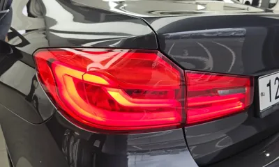 BMW 5-Series 2018, 98742 км, за 16576.73 USD - фото 23