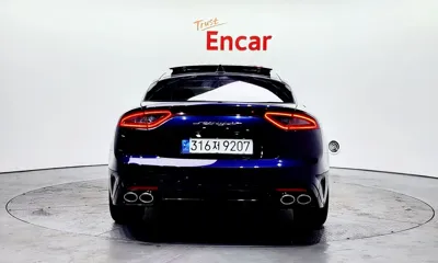 Kia Stinger 2018, 72100 км, за 10141.06 USD