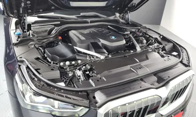 BMW 5-Series 2024, 13678 км, за 42870.19 USD - фото 6