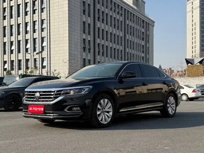 Volkswagen Passat 2021, 70000 км, за 8838.79 USD