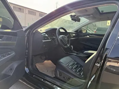 Volkswagen Passat 2021, 70000 км, за 8838.79 USD - фото 7