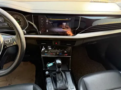 Volkswagen Passat 2021, 70000 км, за 8838.79 USD - фото 12