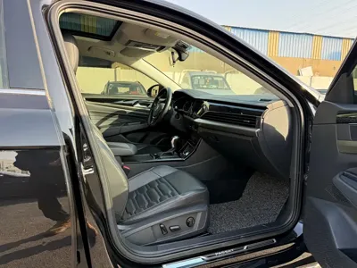 Volkswagen Passat 2021, 70000 км, за 8838.79 USD - фото 20