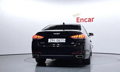 Hyundai Genesis 2016, 172310 км, за 5629.13 USD