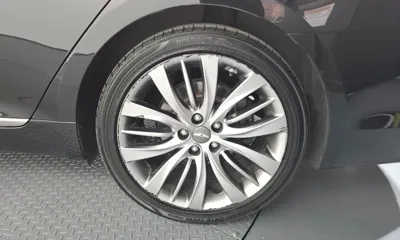 Hyundai Genesis 2016, 172310 км, за 5629.13 USD