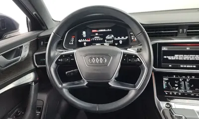 Audi A6 2023, 18721 км, за 26865.46 USD - фото 13