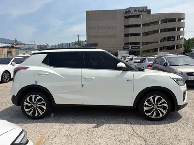 KG_Mobility_Ssangyong TIBOLI 2022, 131996 км, за 7220.69 USD