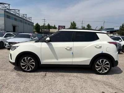 KG_Mobility_Ssangyong TIBOLI 2022, 131996 км, за 7220.69 USD