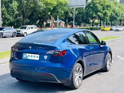 Tesla Model 3 2021, 67800 км, за 21956.8 USD