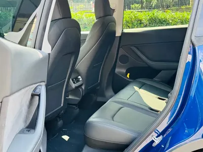 Tesla Model 3 2021, 67800 км, за 21956.8 USD - фото 7
